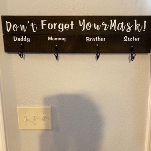 Mask holder